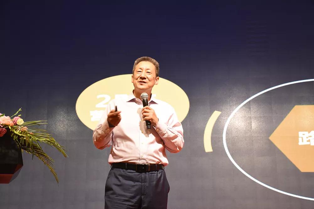 中國營銷實(shí)戰(zhàn)專家路長全先生