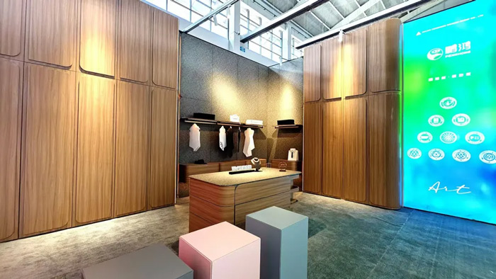 鵬鴻全屋定制顏質(zhì)雙優(yōu)，演繹家居美學(xué)